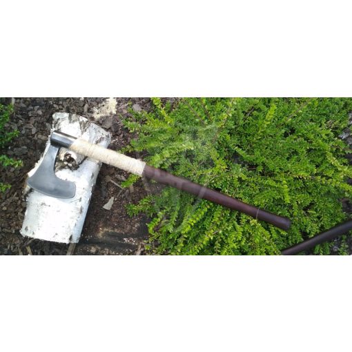 "Gorgon" buhurt battle axe