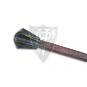 Flanged mace