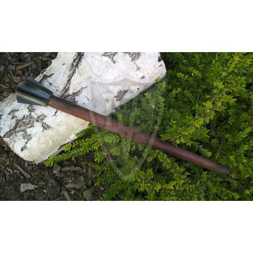 Flanged mace