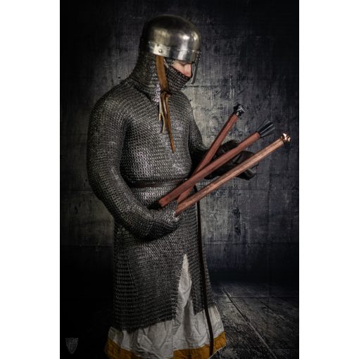 Flanged mace